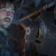 Cassian Andor y K–2S0, dos de los protagonistas de Rogue One que estarán en su propia serie.